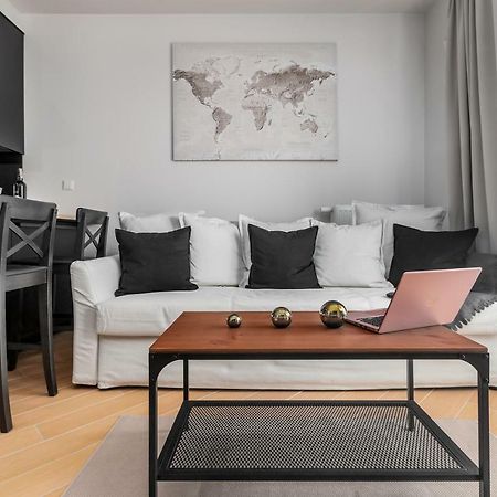 Apartments Jana Kazimierza 50 By Renters ワルシャワ エクステリア 写真