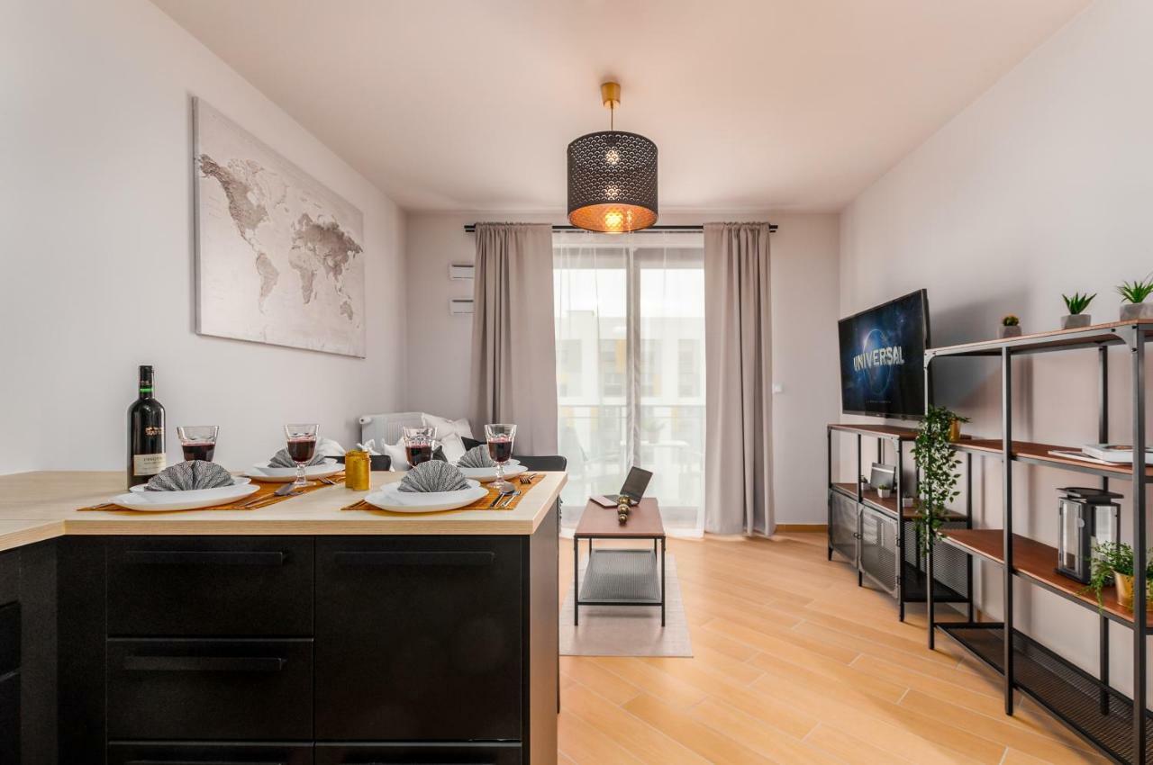 Apartments Jana Kazimierza 50 By Renters ワルシャワ エクステリア 写真