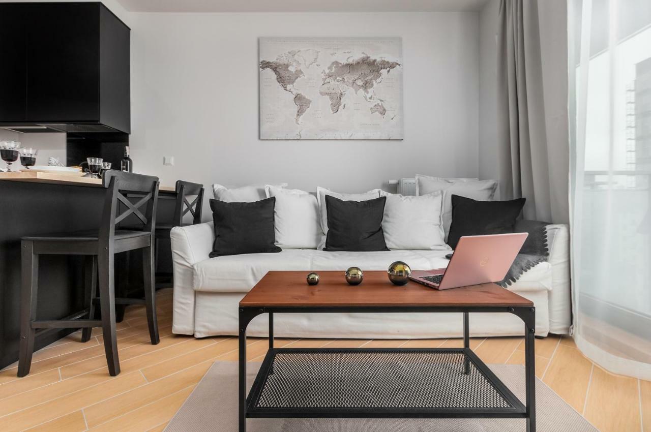 Apartments Jana Kazimierza 50 By Renters ワルシャワ エクステリア 写真